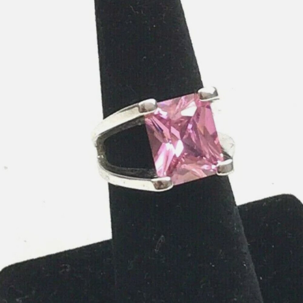 Lia Sophia "DACQUIRI" Ring
